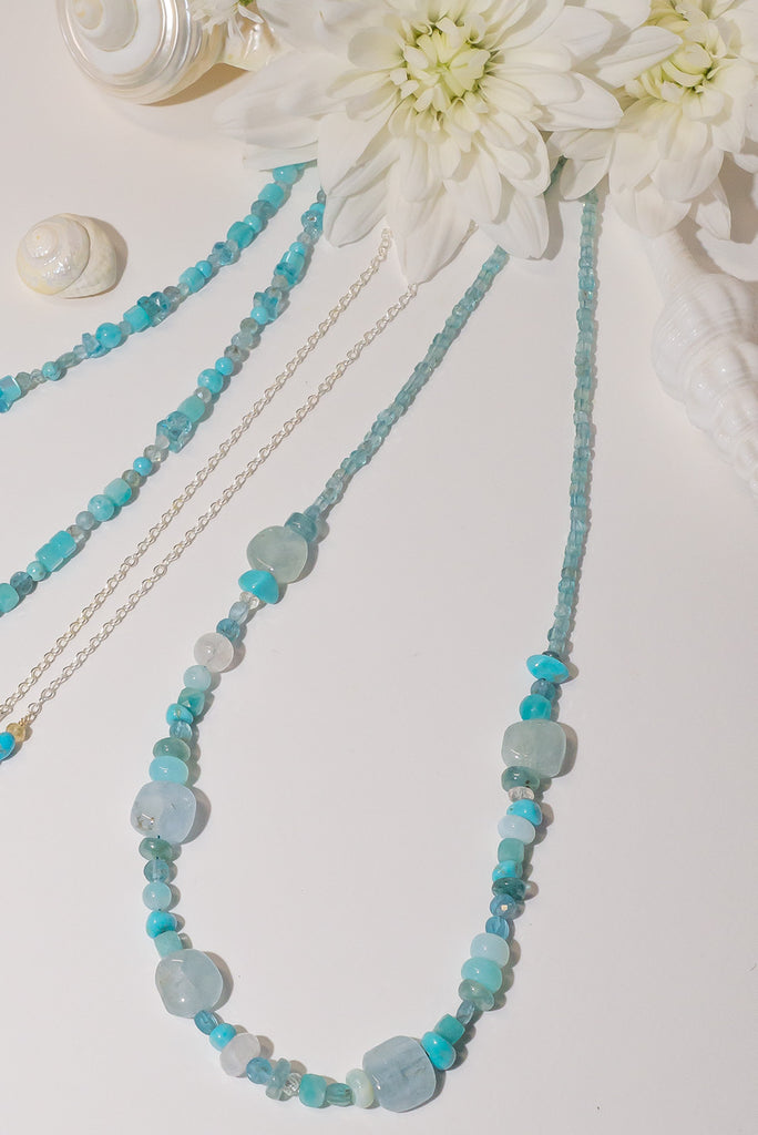 Inspired by all the colours of a tropical sea. Featuring tones of aqua, sea green and turquoise this is a beautiful necklace to brighten up your day.