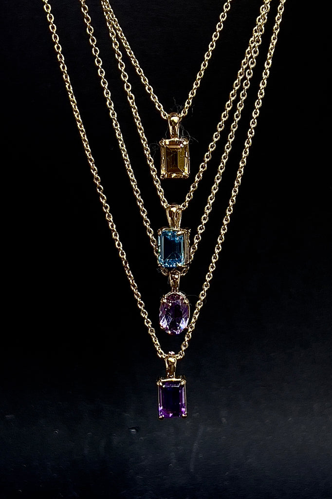 A delicate oval cut Amethyst pendant set in 9ct gold vermeil. This piece is perfectly set between modern chic and classic romantic style. Made for Mombasa Rose Boutique.