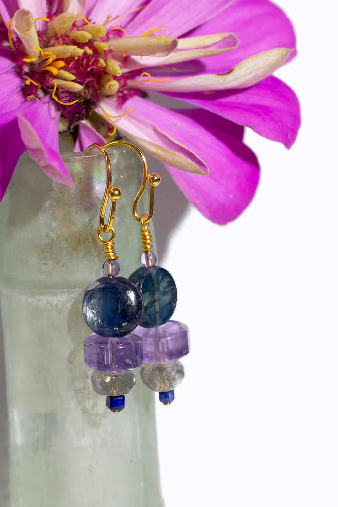 Inspired by the colours of deep space our Earrings Kyanite Stargate are perfect for the Astronomy lover in your life.&nbsp;