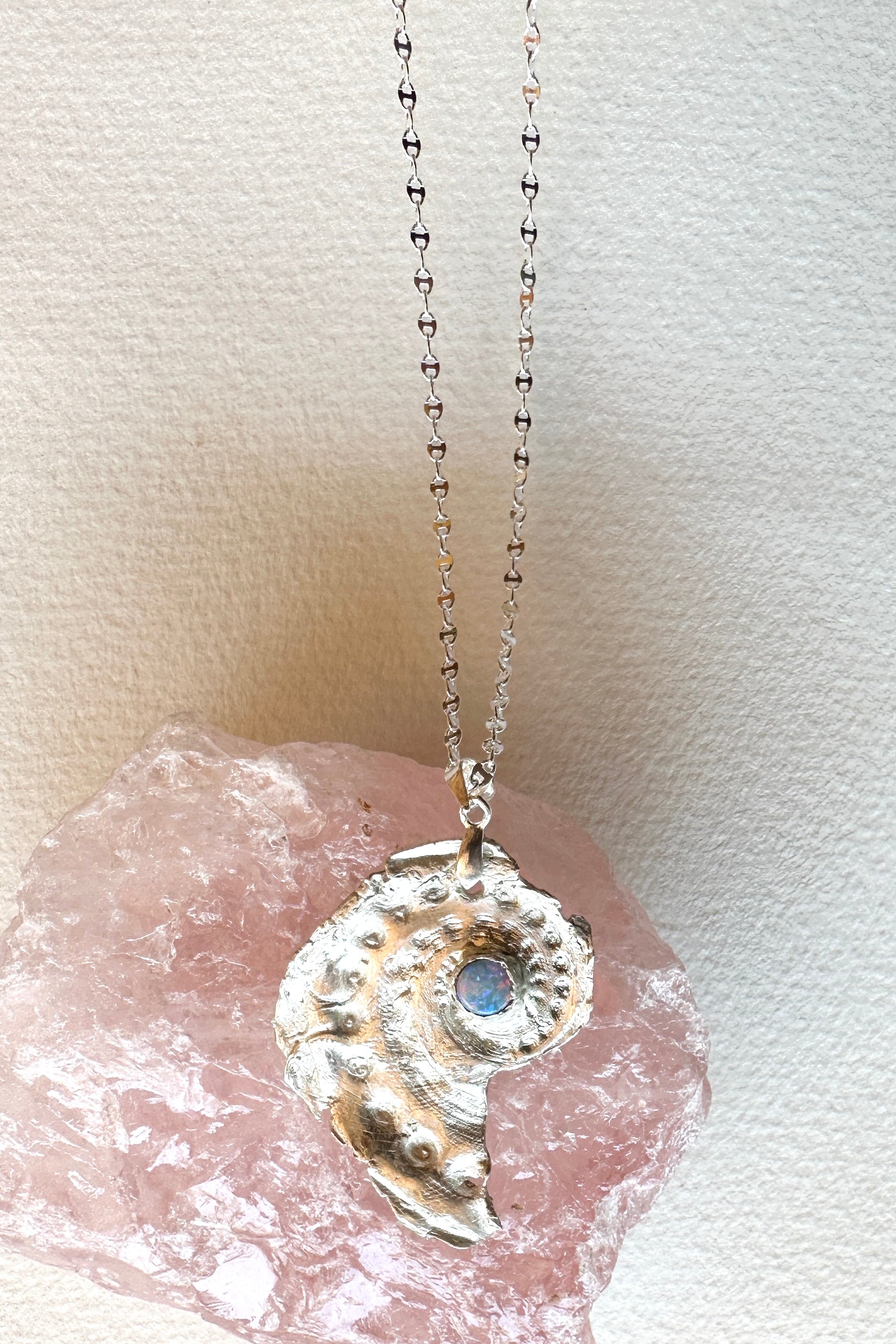 Nautilus necklace shop