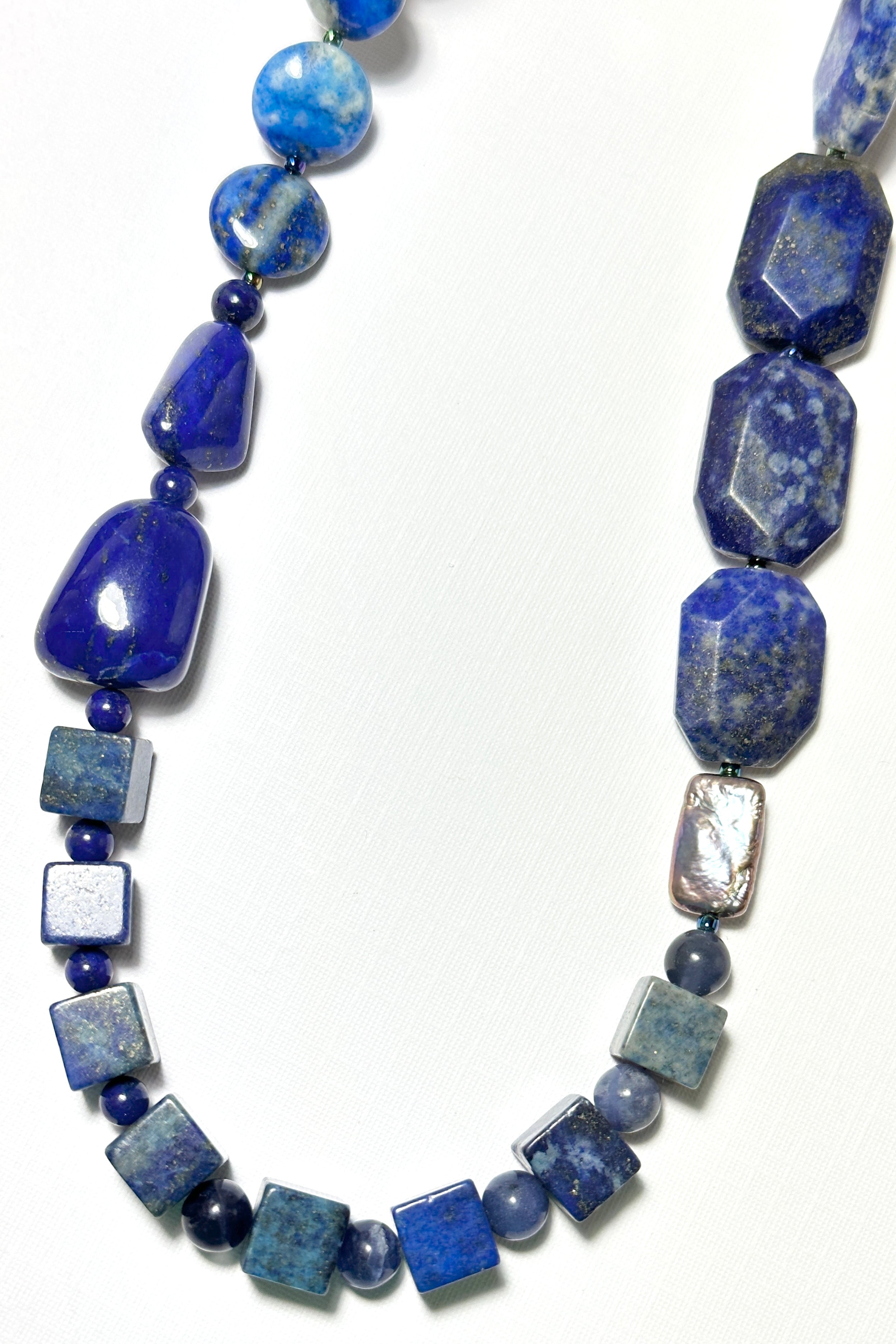 Blue lapis clearance bead necklace