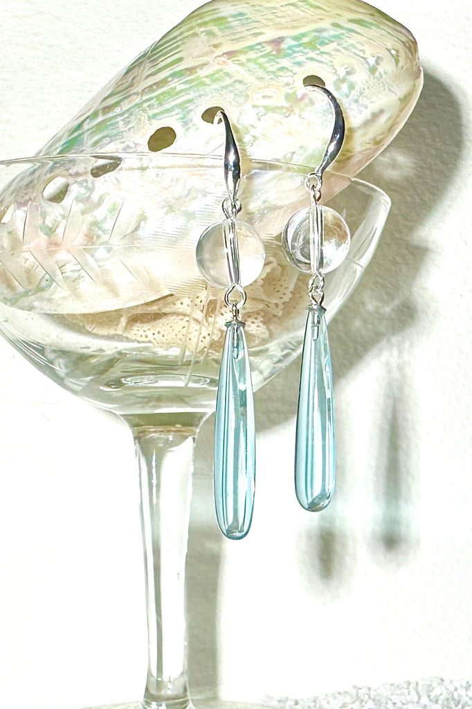 Drop earrings as pretty as the wave spray, a perfect clear sky blue. A bead of perfect Rock Crystal at the top.

Clear sky blue with a Rock Crystal bead.