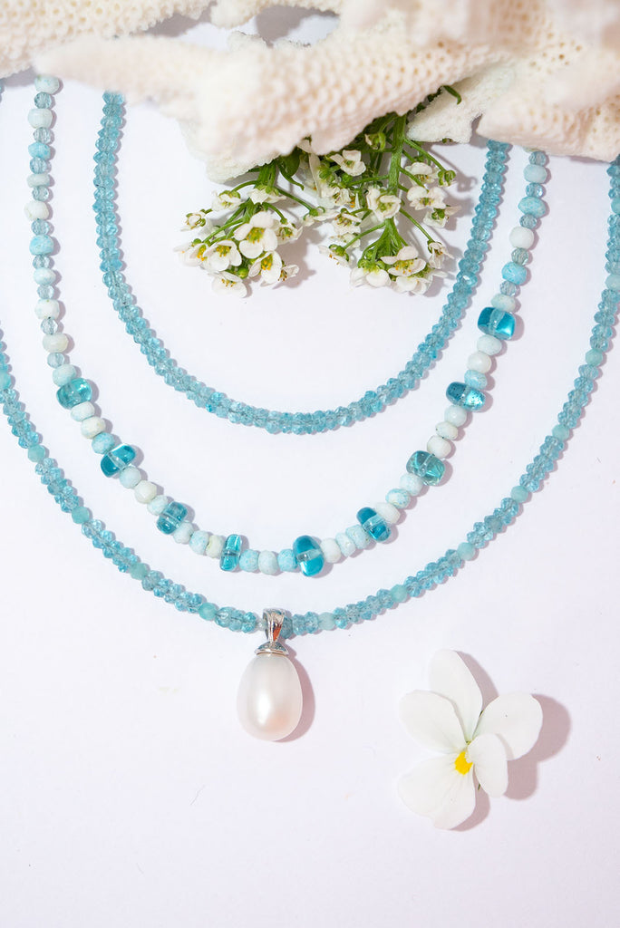 Fresh, crisp and cool like a soft sea breeze this delicate pearl & apatite necklace is the perfect thing for hot Summers Day.