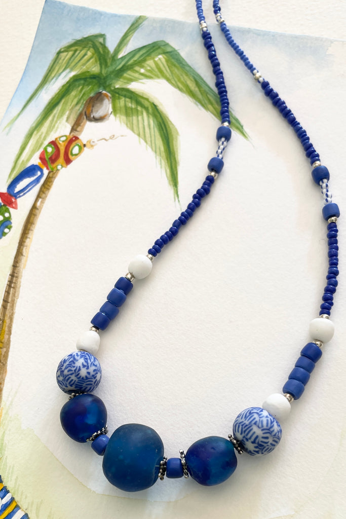 This necklace is from our exclusive range of jewellery highlighting the beautiful African recycled glass beads