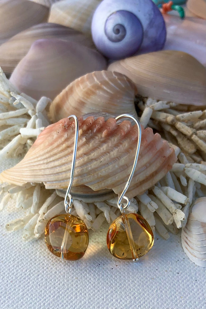 a simple and beautiful design, these gorgeous Citrine gemstones are like a little drop of sunshine and they tremble prettily when they are worn.  