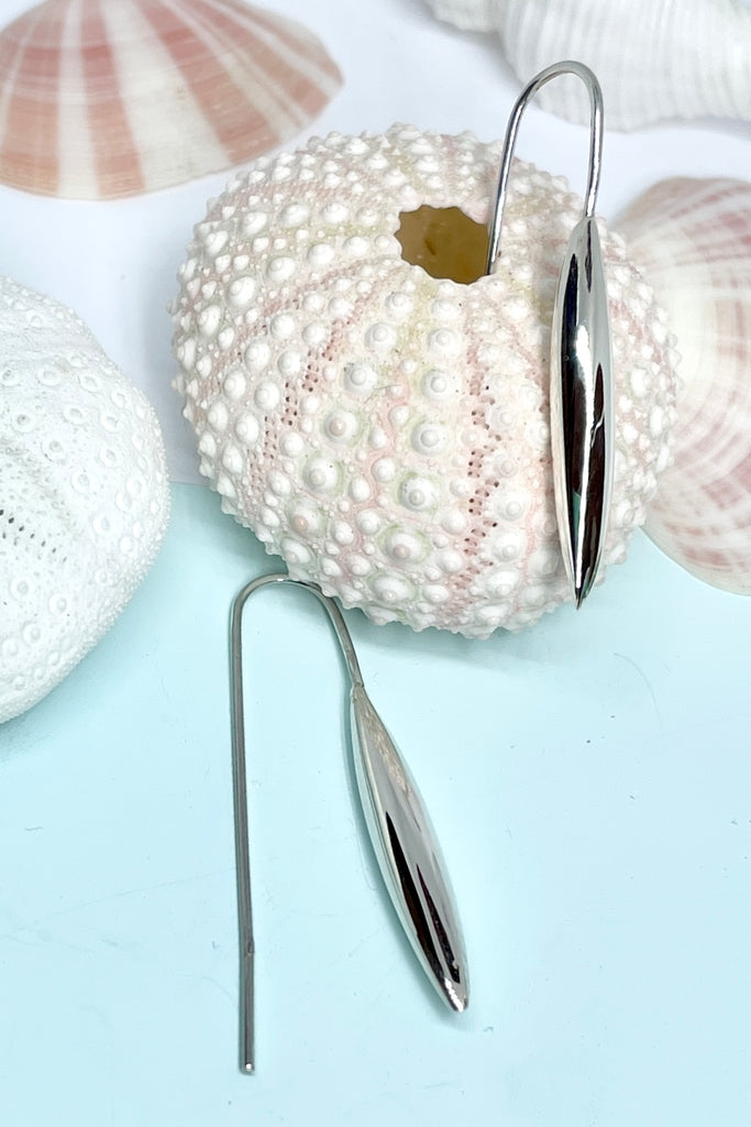 A sophisticated modern style earring.
