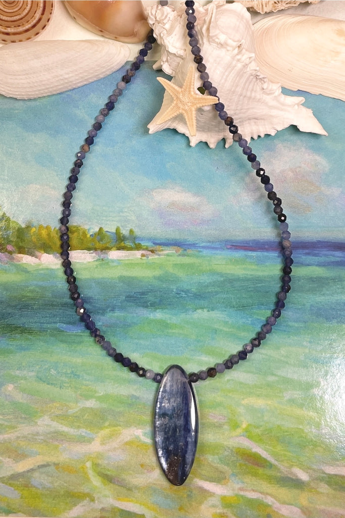 The Necklace Kyanite Gem Beads has a central pendant which is a hand cut and faceted from deep cobalt blue Kyanite shard.