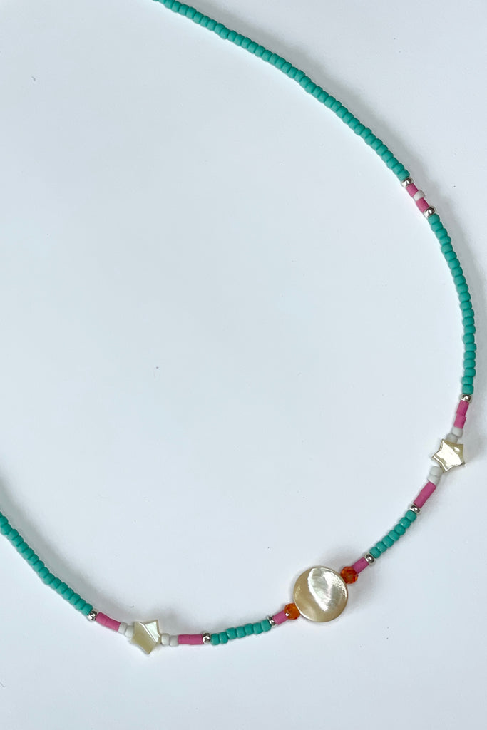 The Necklace Cay Island Red is from the Cay range of jewellery which was designed after visiting The Bahamas, the clear blue seas, white sand and vibrant colours of the houses inspired these gorgeous pieces.