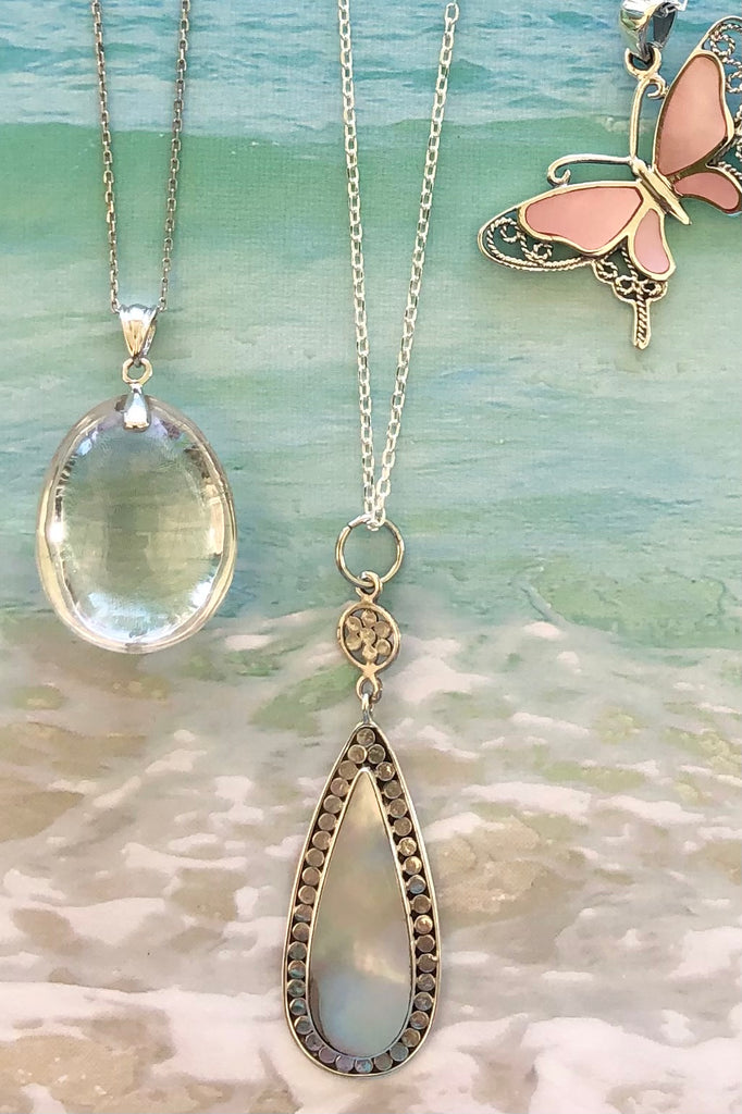 Vintage inspired Mother of Pearl teardrop pendant 