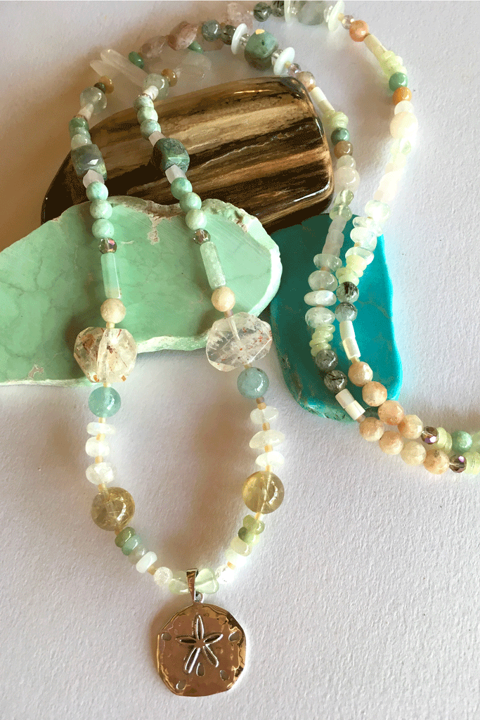 Pretty gemstone necklace with natural gemstones. Perfect to wear with chic boho luxe clothing an exclusive design