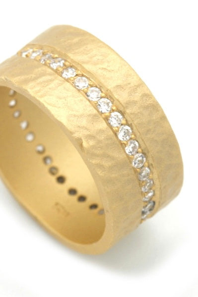 Wide store eternity band